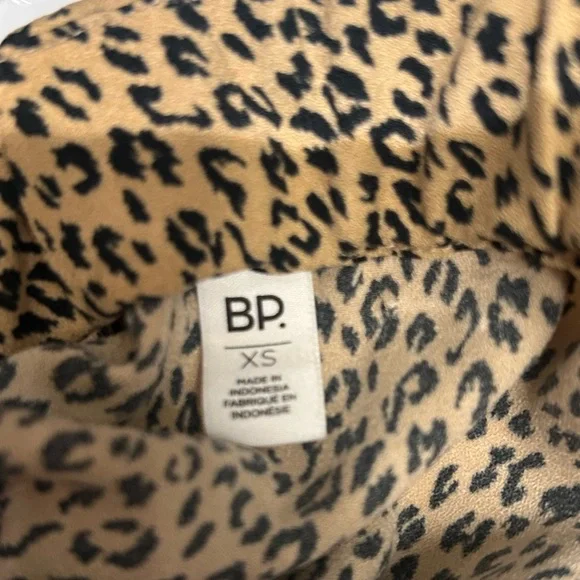 BP Cute Animal Leopard Print Mini Skirt Size XS - Picture 2 of 7